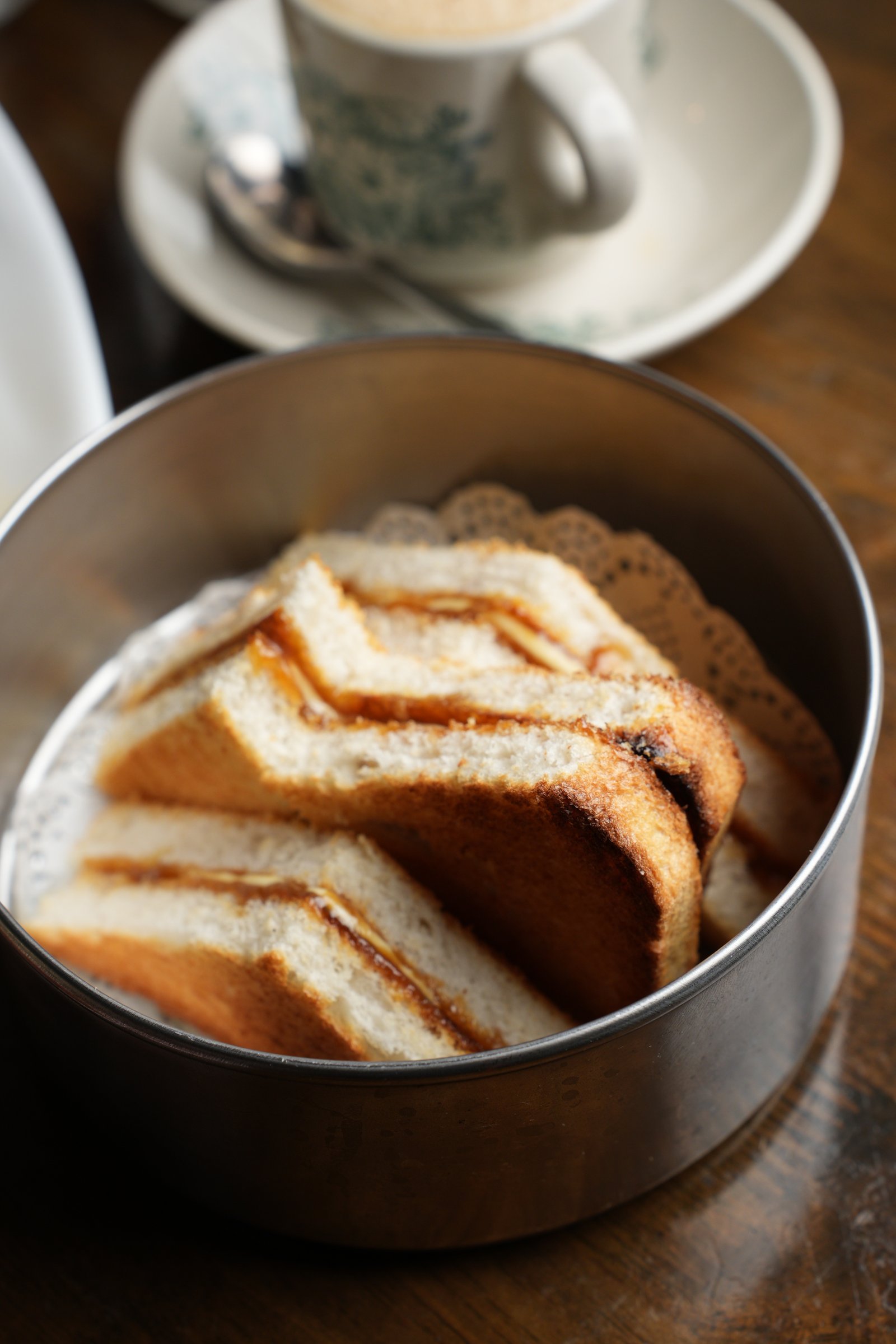 Roti Bakar Kaya
