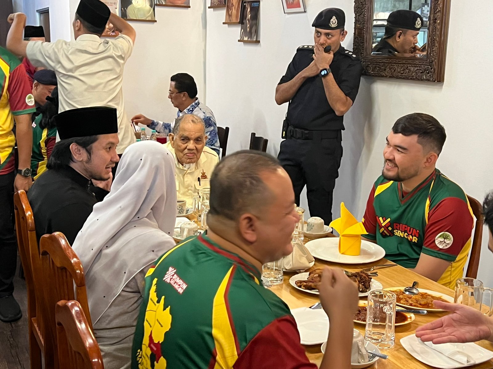 Santapan Pagi Bersama Raja Muda Selangor